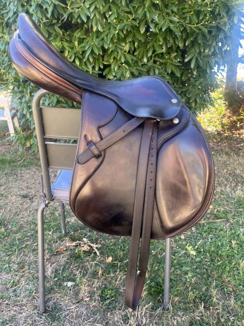 SELLE EQUIPE SYNERGIE 17,5