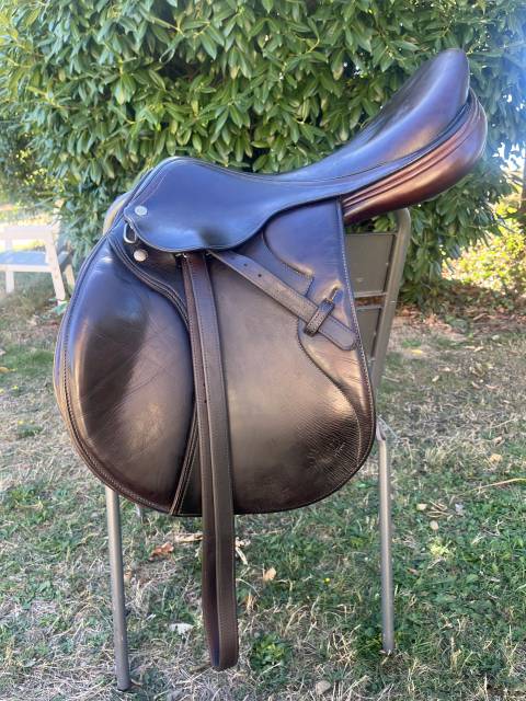 SELLE EQUIPE SYNERGIE 17,5