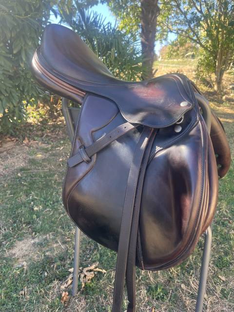 SELLE EQUIPE SYNERGIE 17,5
