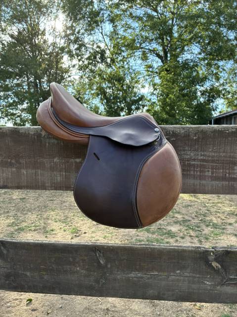 selle &Eacute;ric Thomas Hybrid Fitter Jump