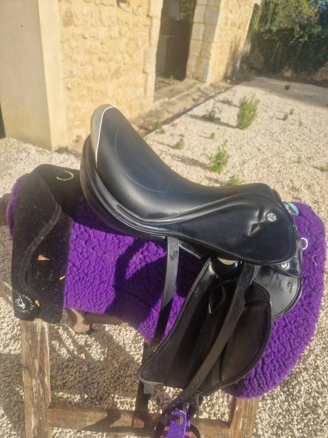 Selle Prestige D&eacute;sert Light Endurance 17" (2024)