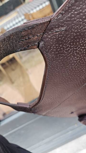 Magnifique selle de dressage Flex On 17,5 pouces Havan 