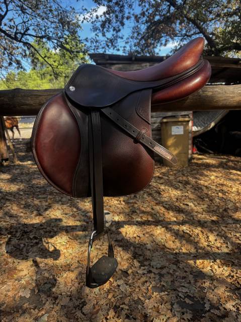 ? Selle CWD SE01 18&rdquo; &ndash; 3C &ndash; Marron &ndash; Tr&egrave;s bel &eacute;tat