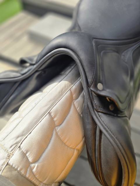 Selle Amerigo Octave Pinerolo 2024 17,5" excellent &eacute;tat