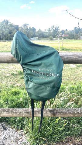 Selle Devoucoux Makila harmonie   17,5 pouces   gros taquets