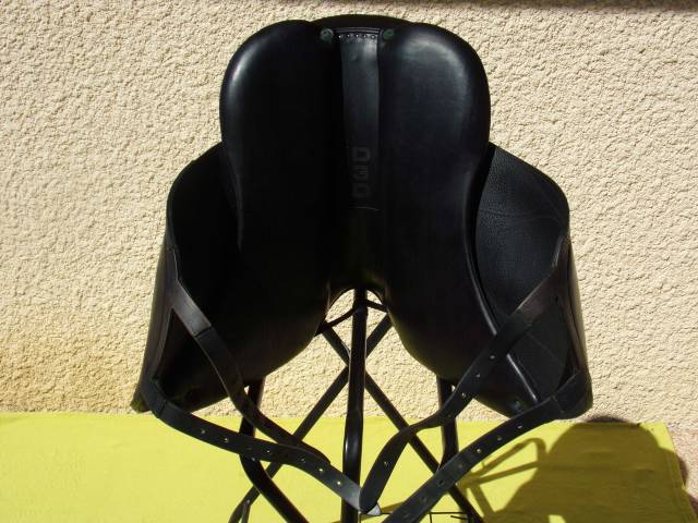 Selle Dressage Devoucoux Makila Lab E 17'5
