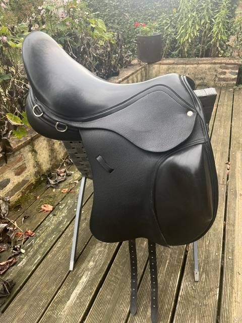 Selle Loxley endurance 17'5 noir