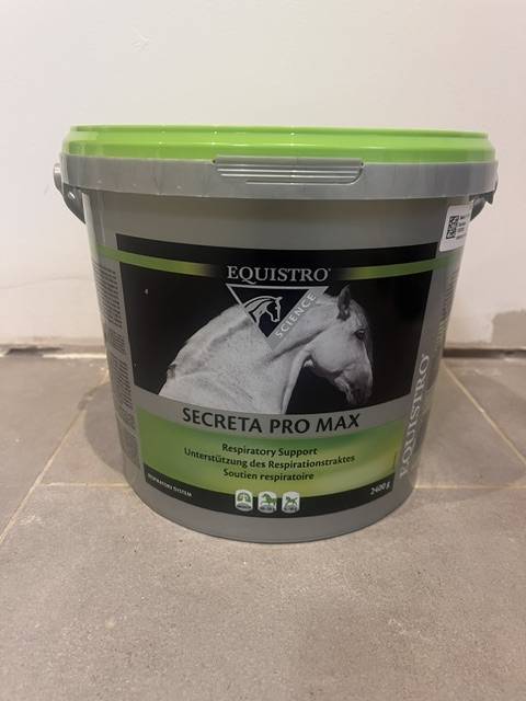 SECRETA PRO MAX EQUISTRO