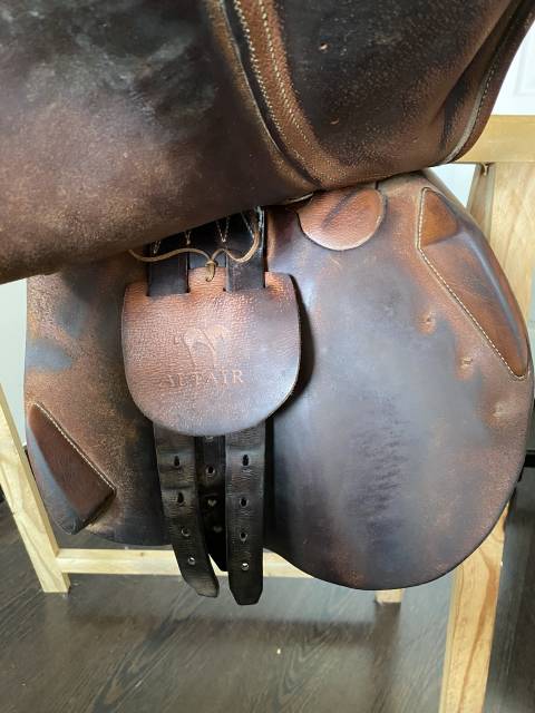 Selle d&rsquo;obstacle Antar&egrave;s Alta&iuml;r 17,5 pouces 