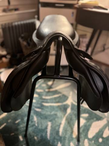 Selle obstacle 17,5 MEYER Noire 