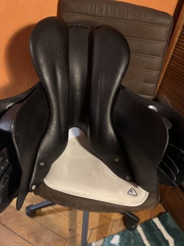 Selle obstacle 17,5 MEYER Noire 