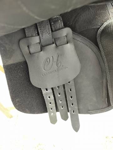 Selle Claridge House mixte de 2026. en cuir noir. Taille 17"5