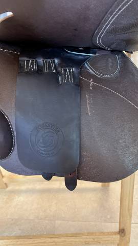 Selle Forestier Club taille 18 