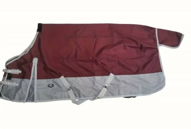 B&acirc;che de pluie 1200 D neuve 7''