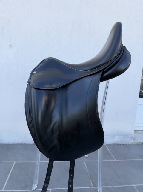 Selle de dressage Child&eacute;ric 17.5