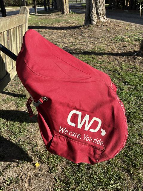 Selle cwd 2gs mademoiselle close contacte 