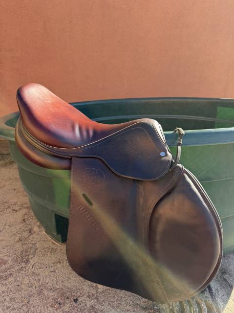 selle Herv&eacute; Godiguon Jumpin &agrave; vendre 