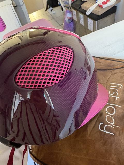 Casque / Bombe GPA First Lady Carbone Cuir Rose & Stras