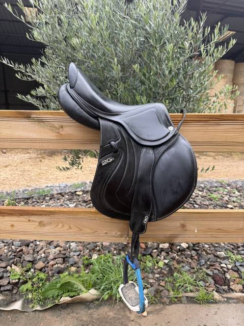 Selle CWD Mademoiselle 2Gs 16,5P