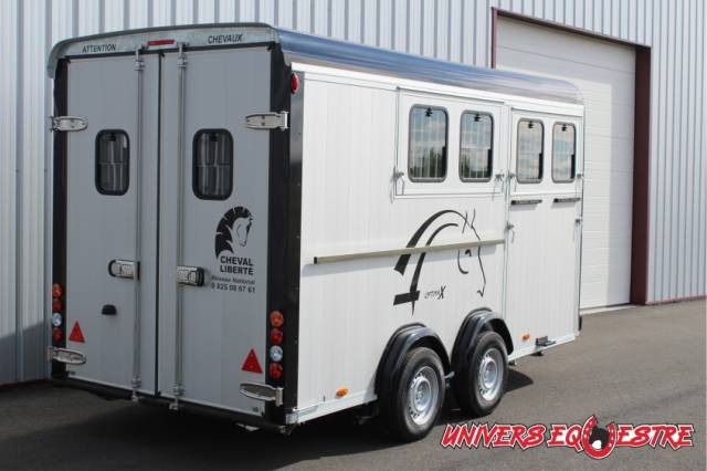 Van CHEVAL LIBERTE 4 places MAXI 4