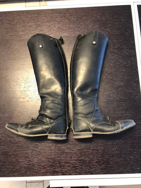 bottes noire cuir v&eacute;ritable italien pointure 40
