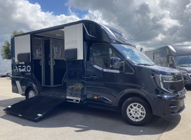 Camion pour chevaux secteur Laval