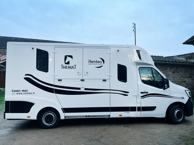 Location camion pour chevaux secteur MACON