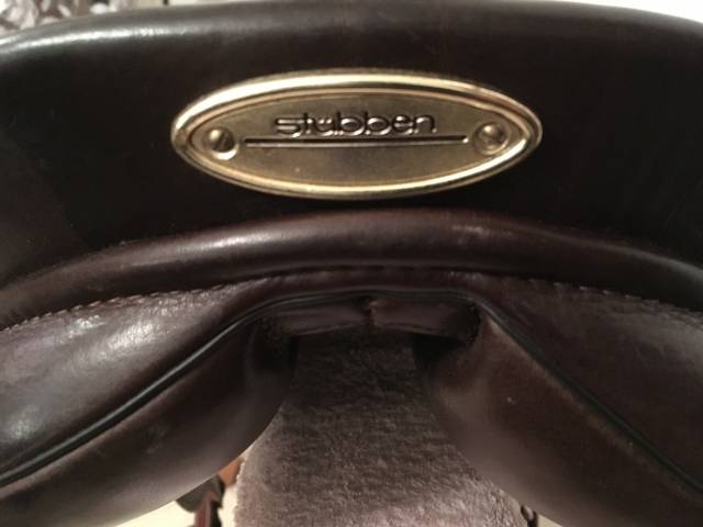 Selle Stubben CSO modèle "Edelweiss" 17,5