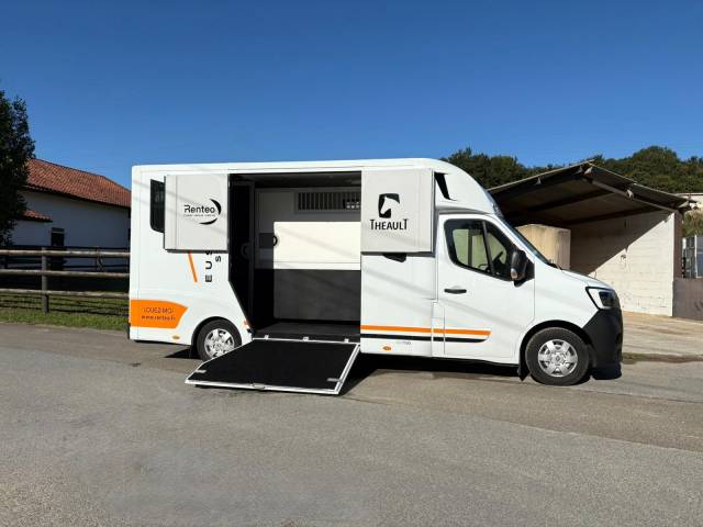 Location camion pour chevaux Bidart