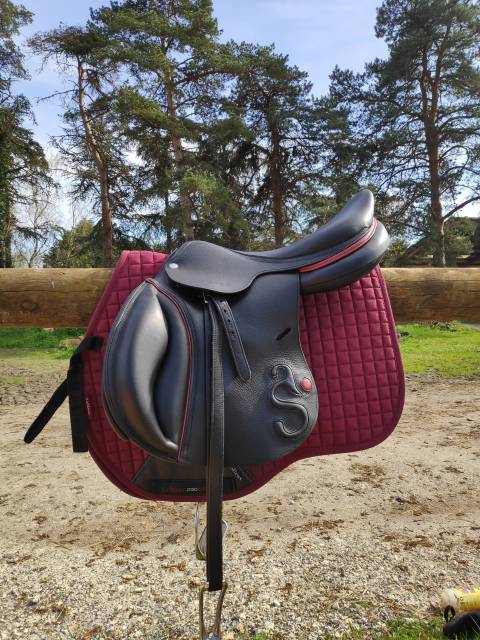 Selle en cuir mixte Ab&eacute;lis 