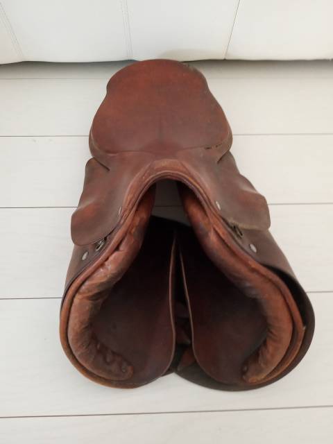 Vends selle de cheval Hermès 