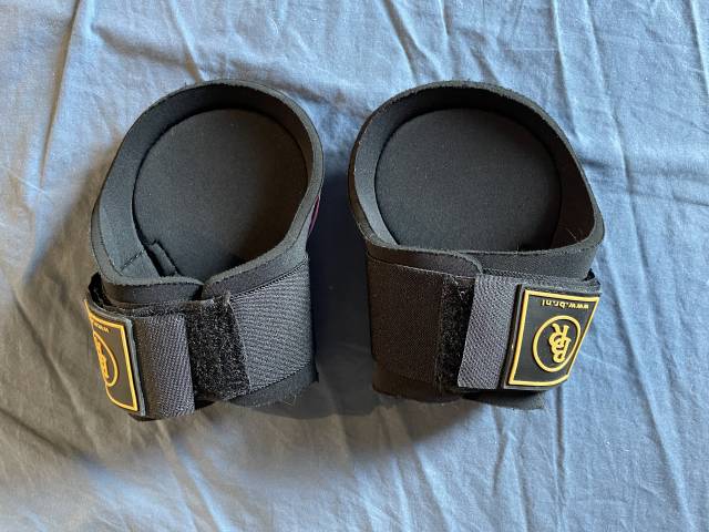 Ensemble de guêtres et protège-boulets mauves BR