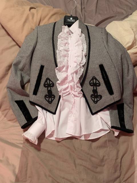 Tenue traditionnelle portugaise femme 