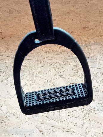 selle T de T 16" &eacute;quip&eacute;e