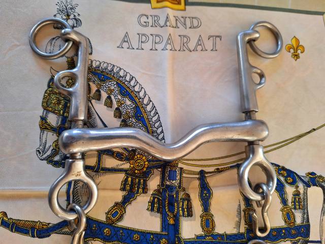 Mors de bride à pompe 115 mm type Saumur 