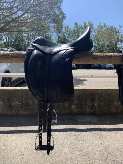 Selle de dressage Equipe