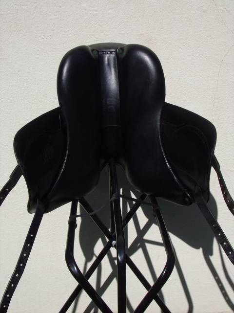 Selle Dressage Devoucoux Mendia 18'