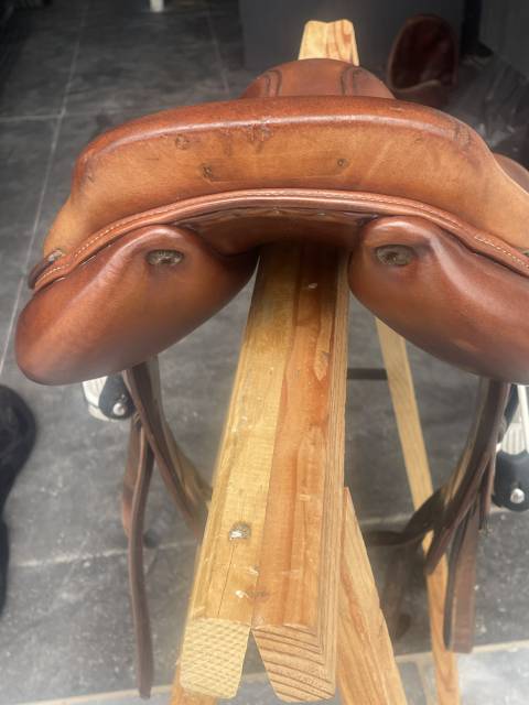 À vendre selle  obstacle Belloir 