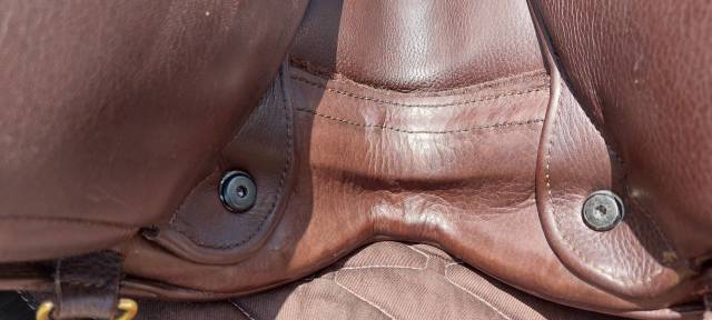 Selle Fairfax GP classic , tr&egrave;s bon &eacute;tat