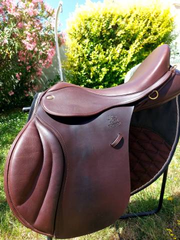 Selle Fairfax GP classic , tr&egrave;s bon &eacute;tat