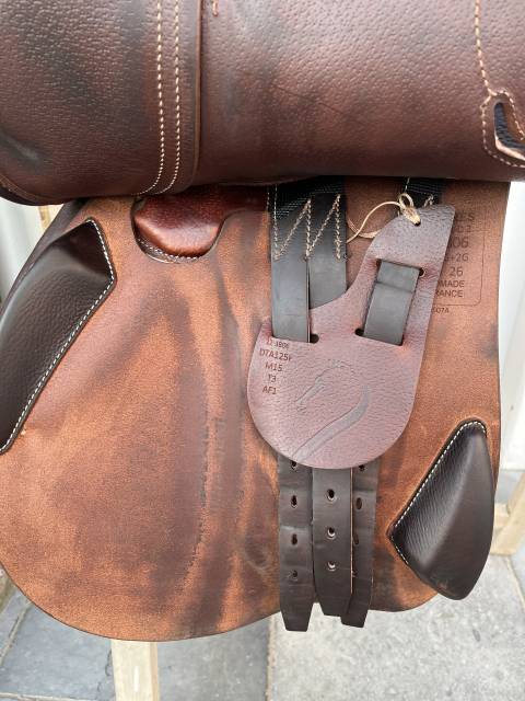 Selle Antar&egrave;s &Eacute;volution 17,5 ann&eacute;e 2022