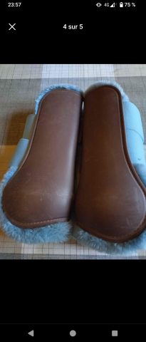 Protections Norton cheval marron/ciel