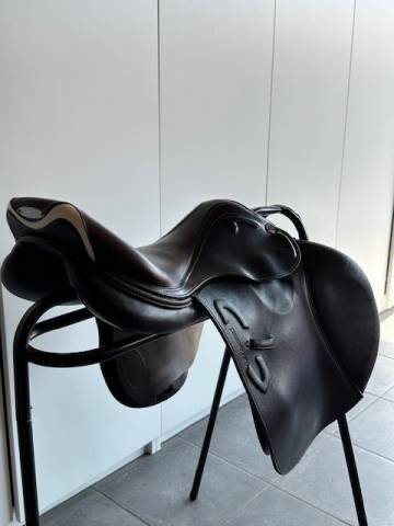 Selle PRESTIGE Michel Robert 17''