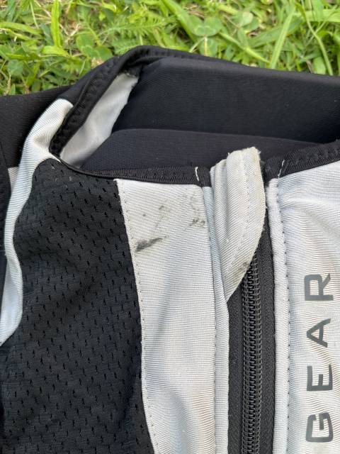 Prot&egrave;ge dos enfant 