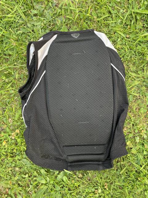 Prot&egrave;ge dos enfant 