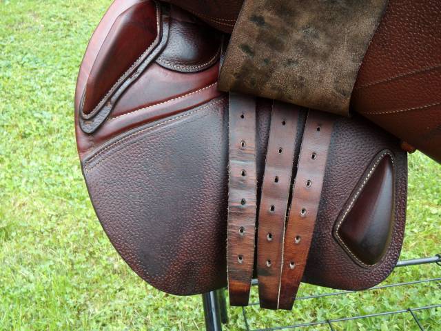 Selle CWD SE03 Doublée Veau 17'