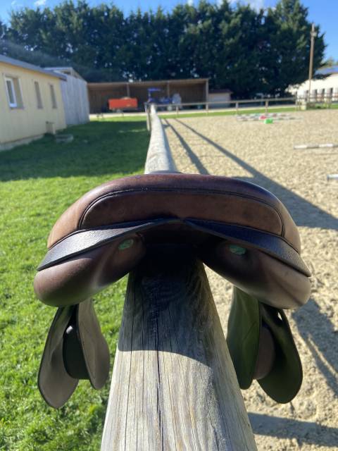 Selle jumping Emporio de chez Equipe
