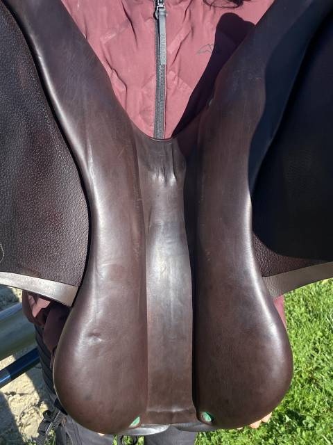 Selle jumping Emporio de chez Equipe