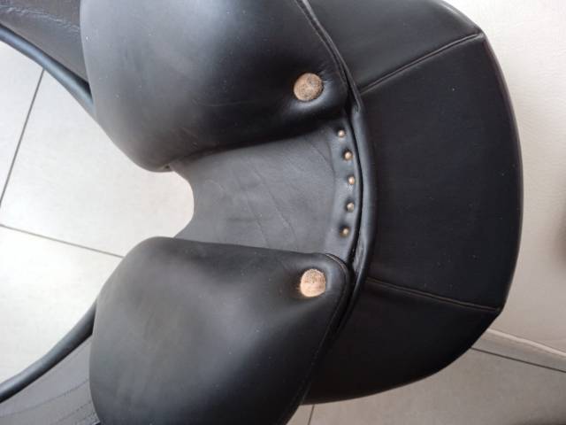 Selle de dressage Antarès Cadence 17,5"