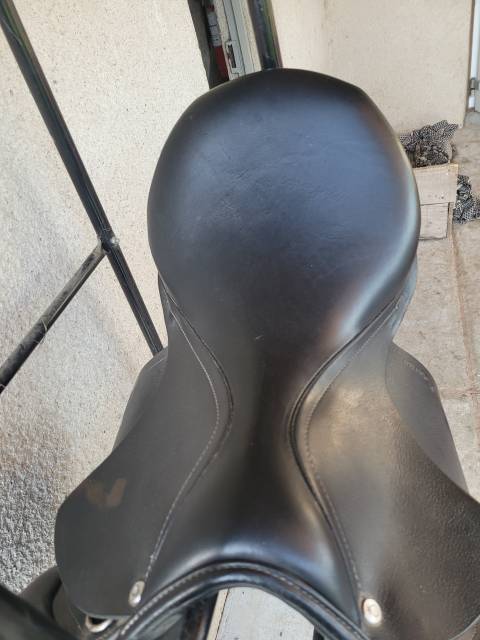 Selle cuir fouganza 17,5"